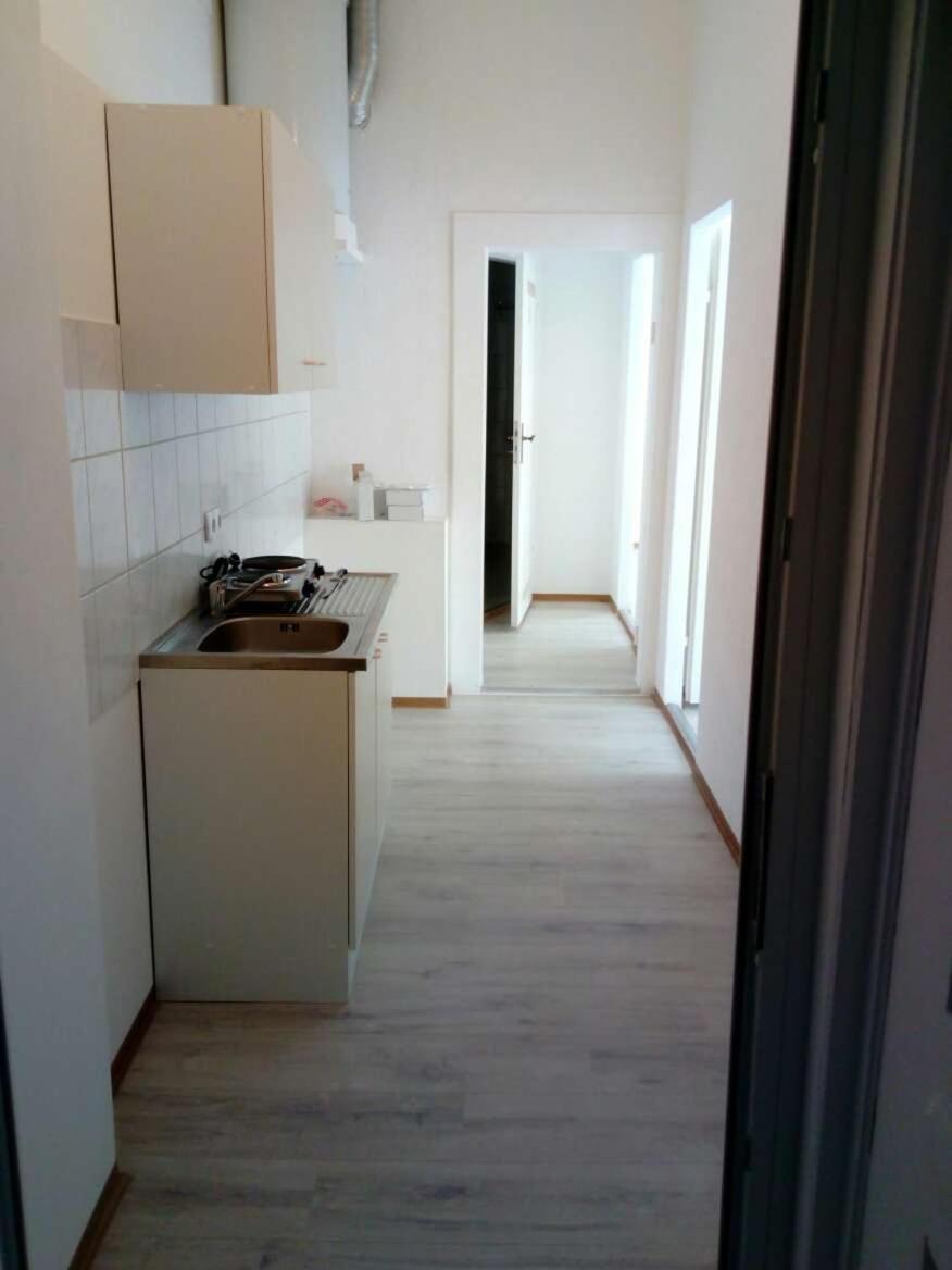 Familienappartement In Zentrum ชเวียรีน ภายนอก รูปภาพ